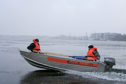Лодка моторно-гребная Wellboat 42 (Российская Федерация) - фото